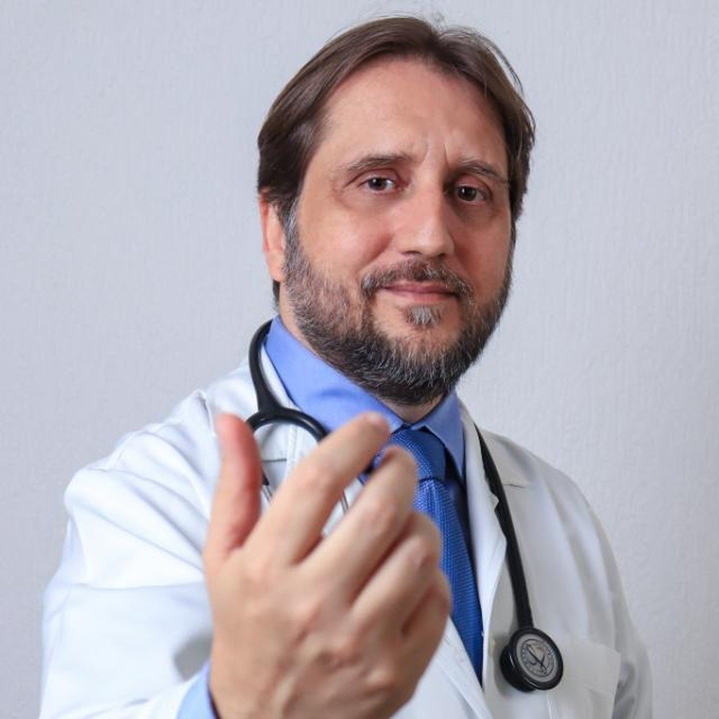 Dr. Marcelo Lima